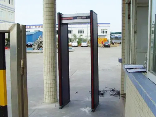 安檢門的原理是什么？